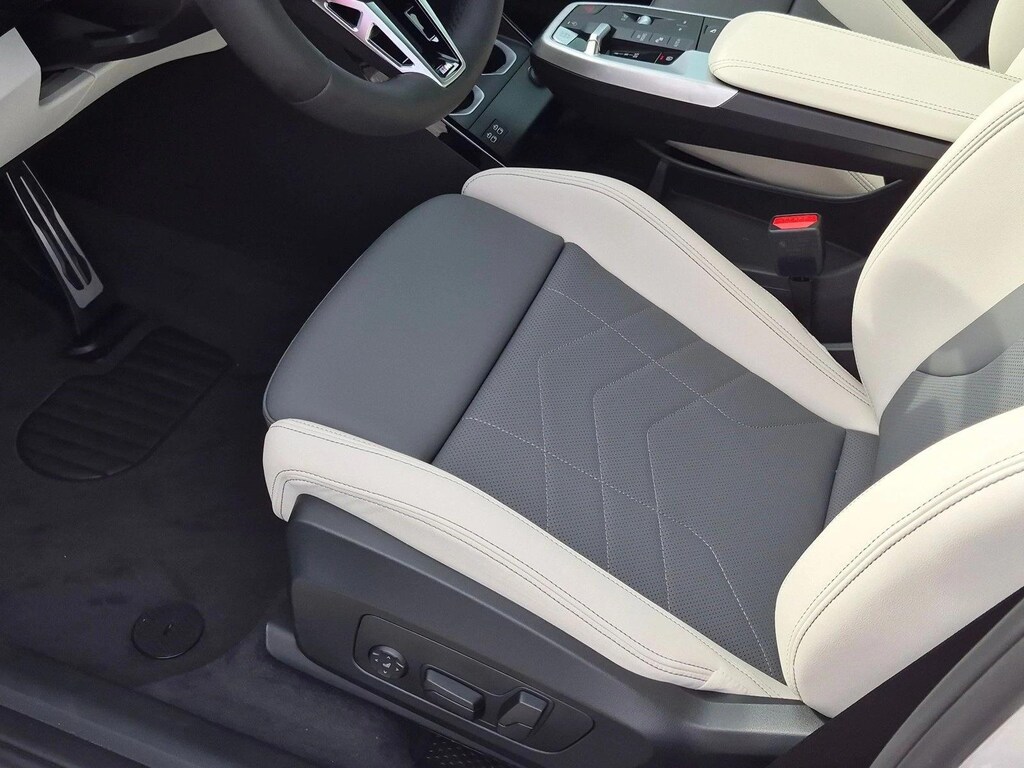 New 2027 BMW X1 xDrive28i SAV