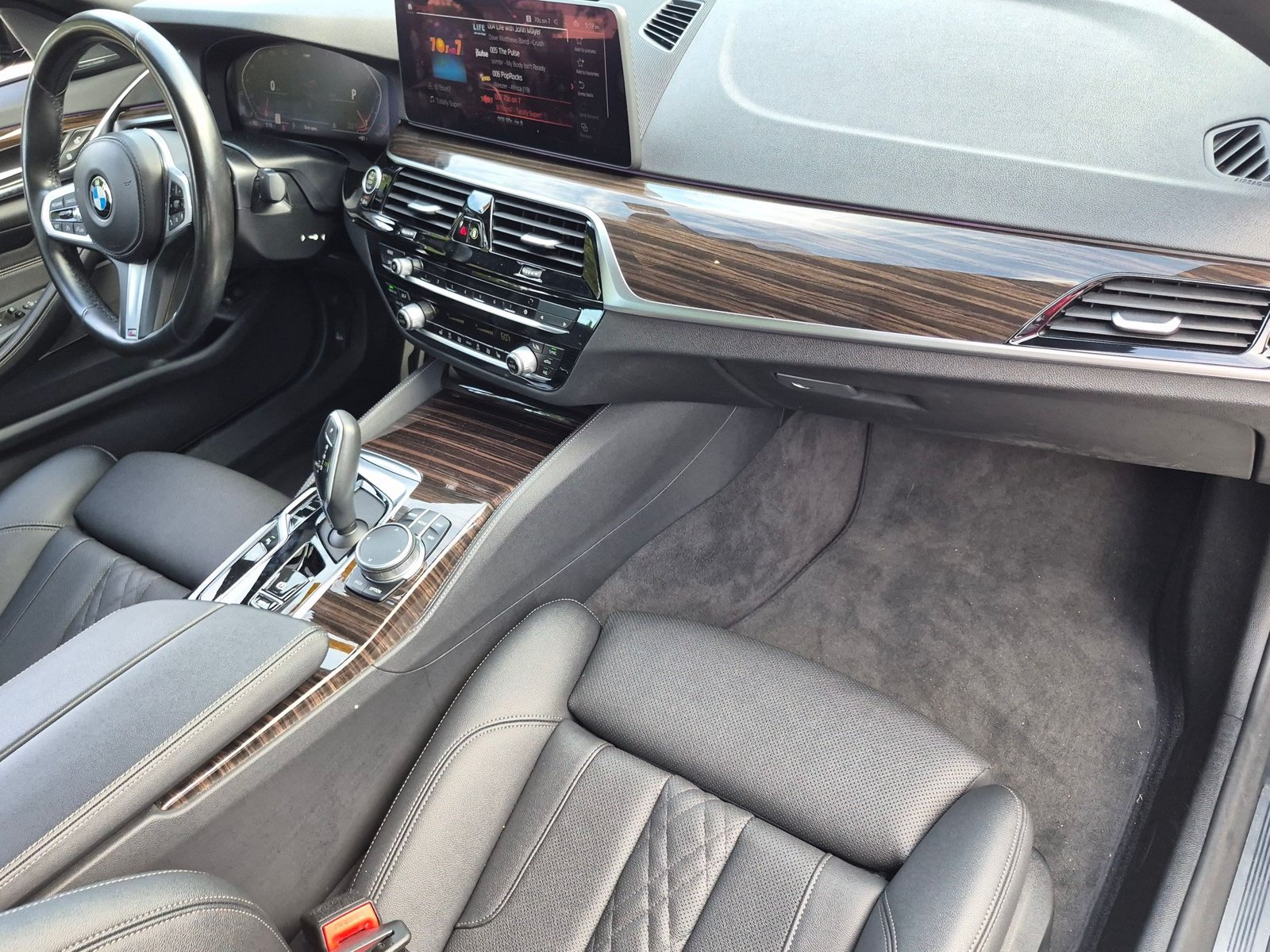 2021 BMW 5 Series 530i - Photo 20