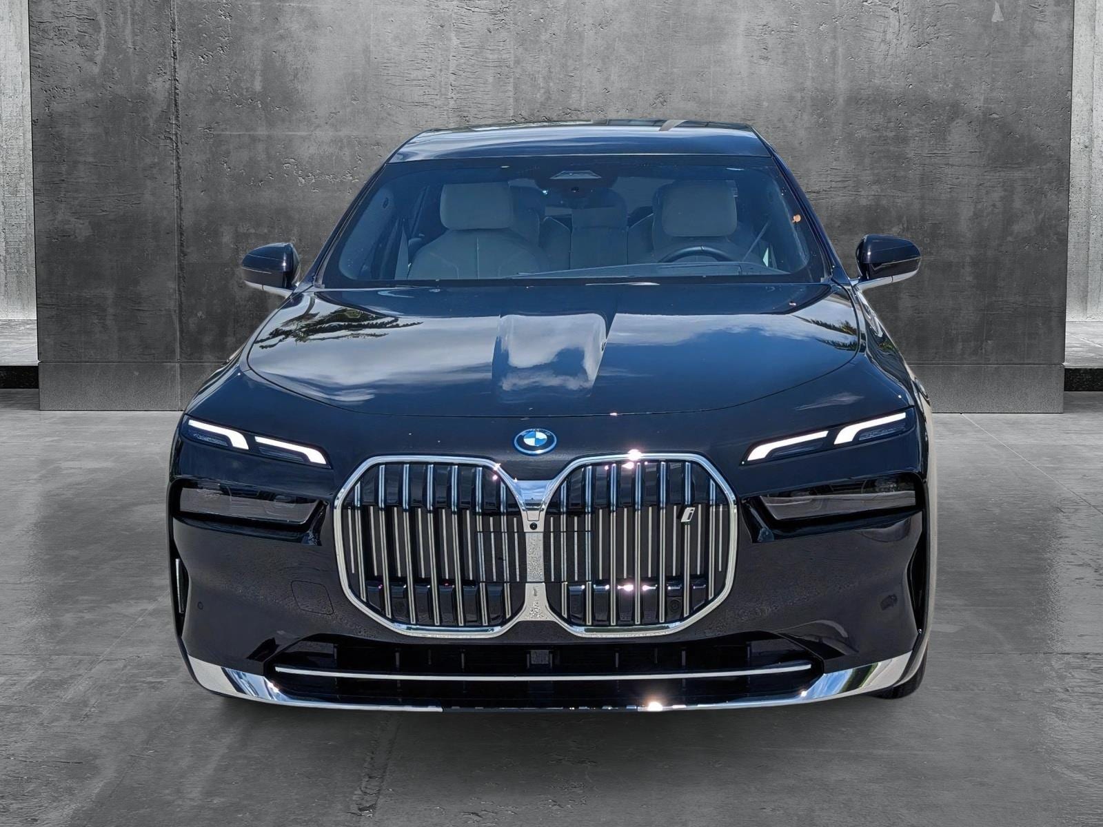Used 2024 BMW i7 Base with VIN WBY43EJ09RCR10566 for sale in Delray Beach, FL
