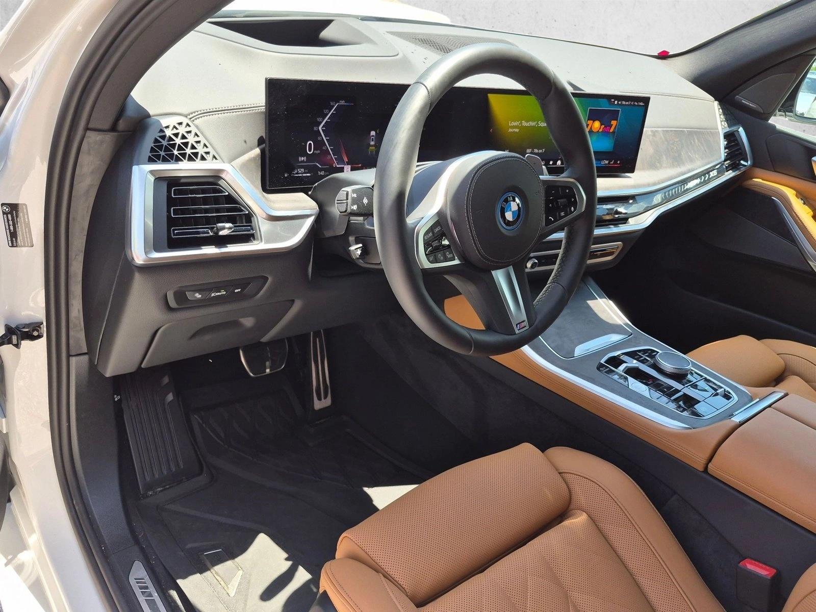 2026 BMW X5 50e - Photo 2