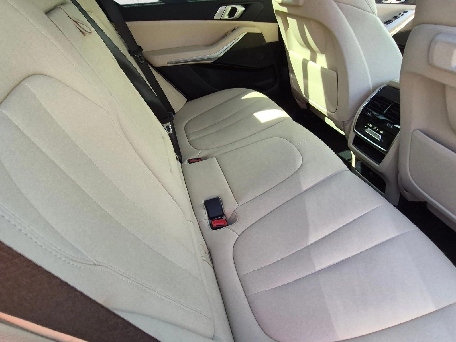 2022 BMW X5 40i - Photo 18