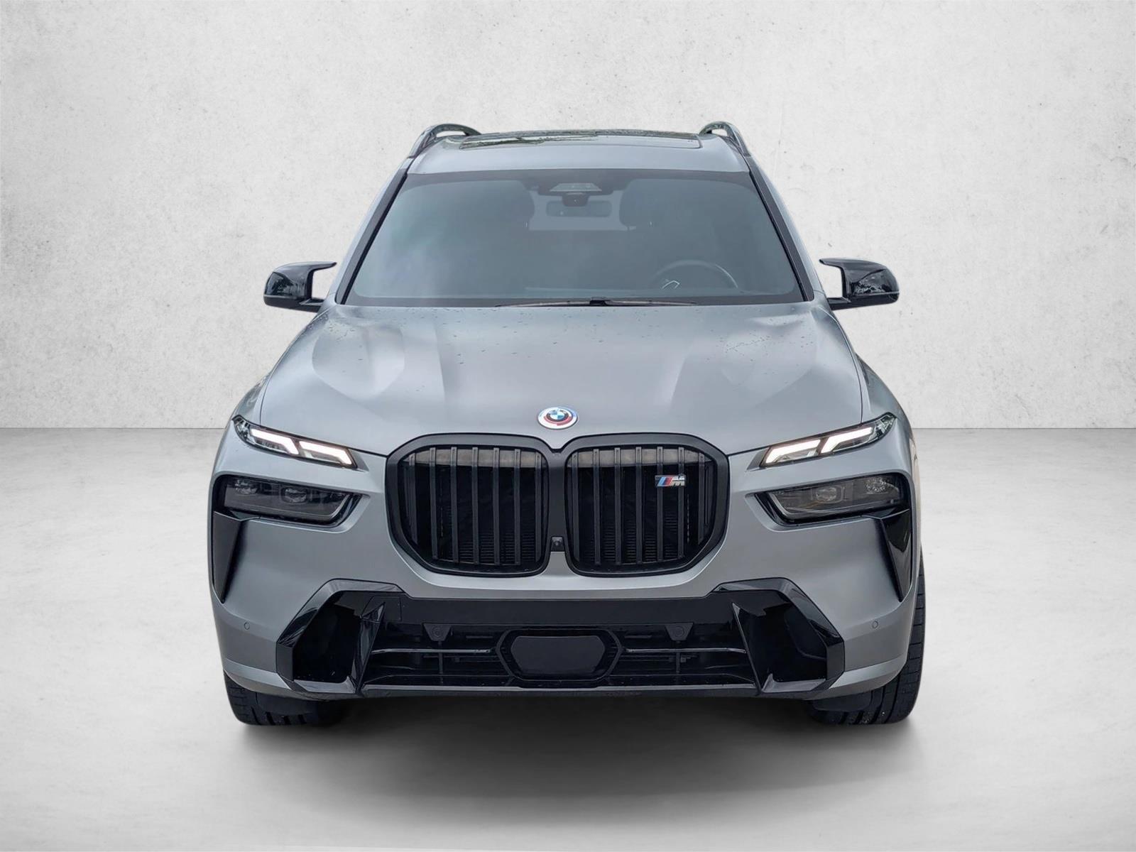 2023 Bmw X7 M60i photo 2