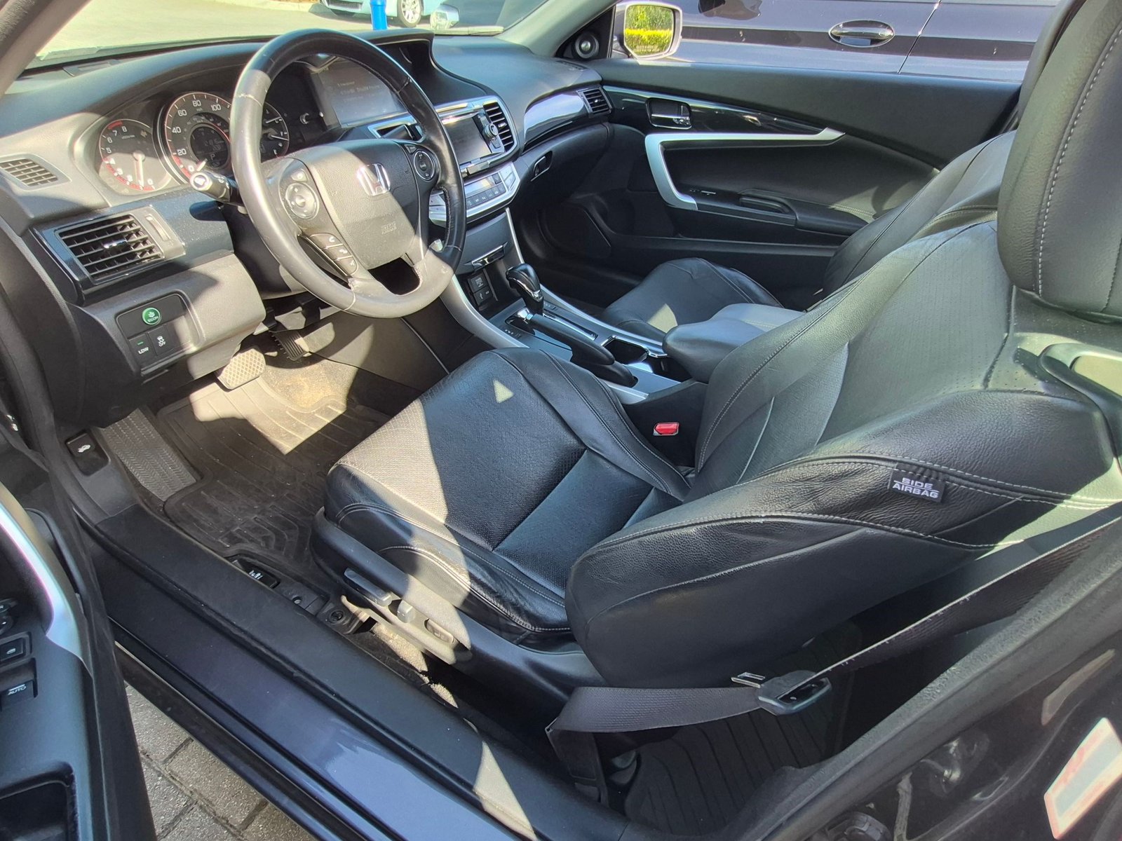 2013 Honda Accord EX-L - Photo 14