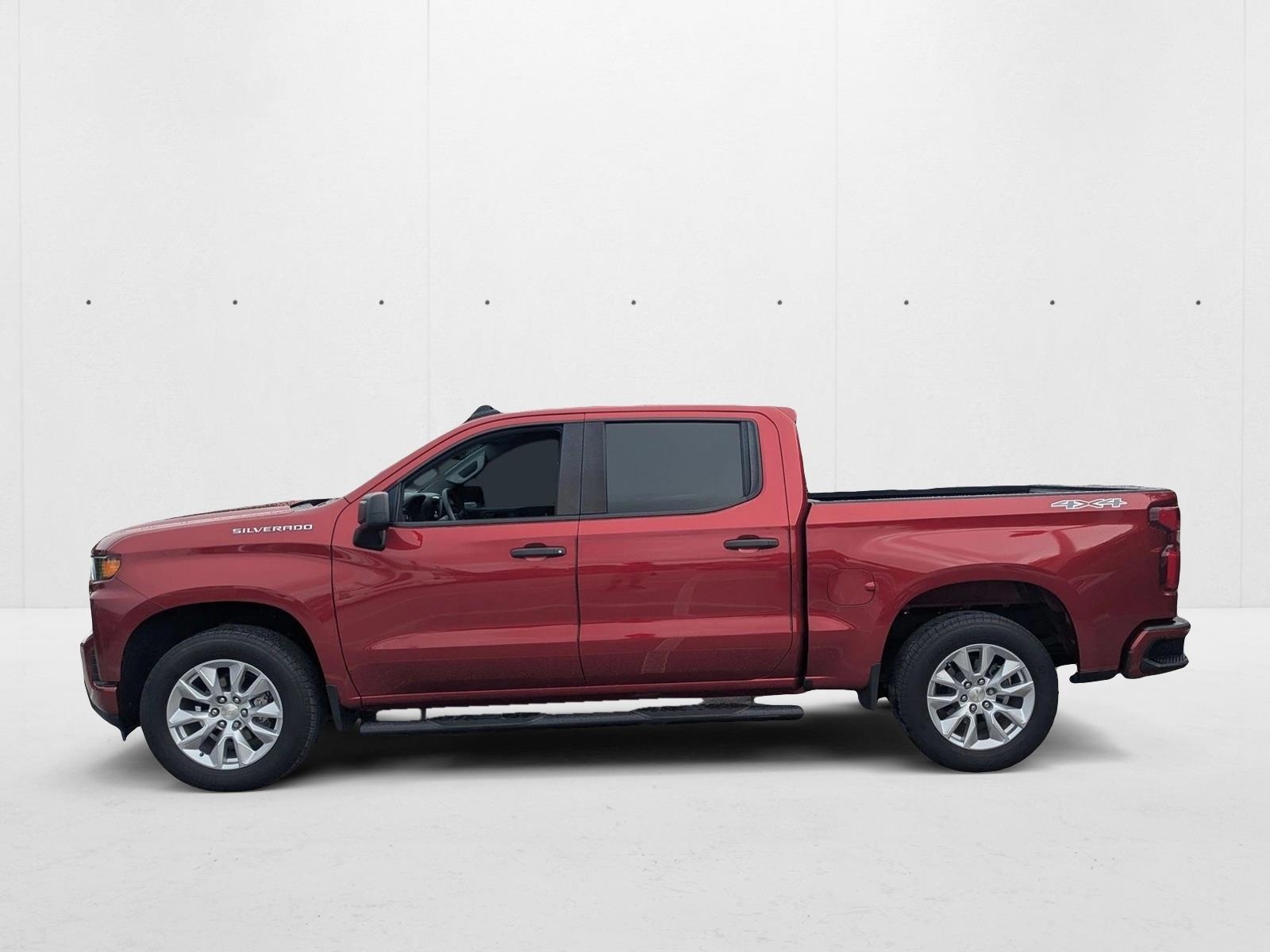 2021 Chevrolet Silverado 1500 Custom photo 3