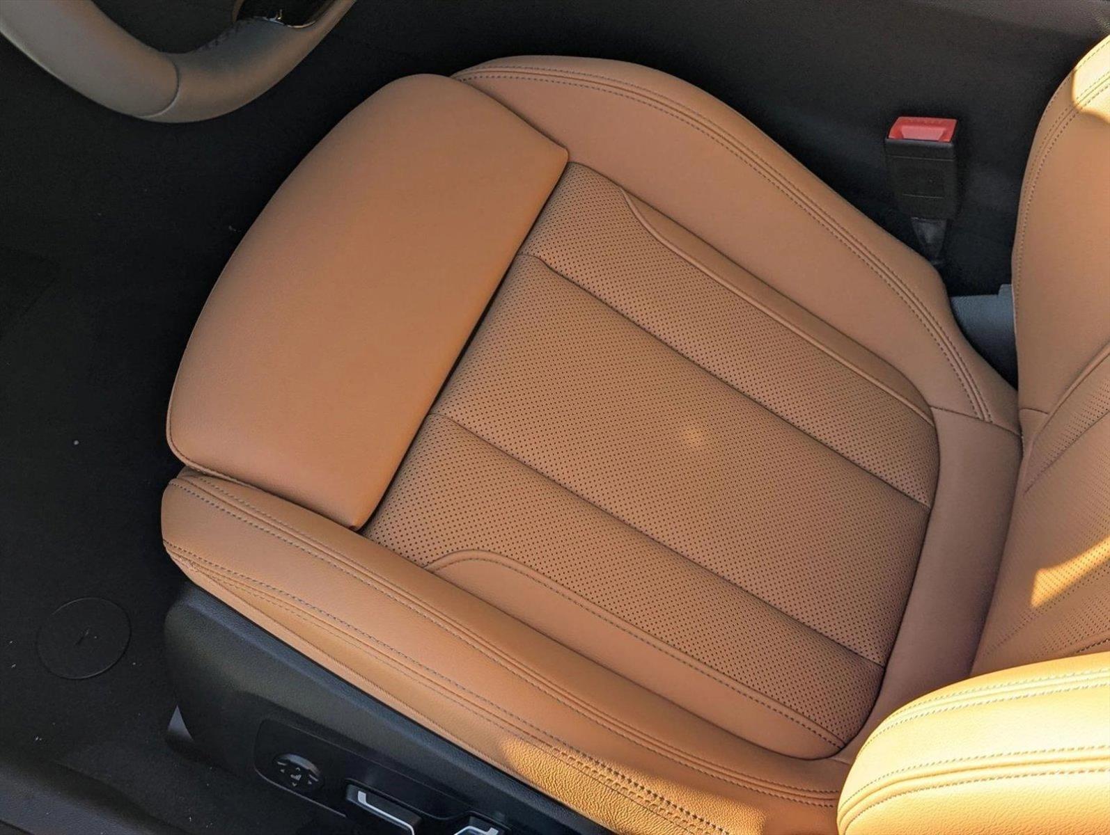 2025 Bmw 330i photo 4