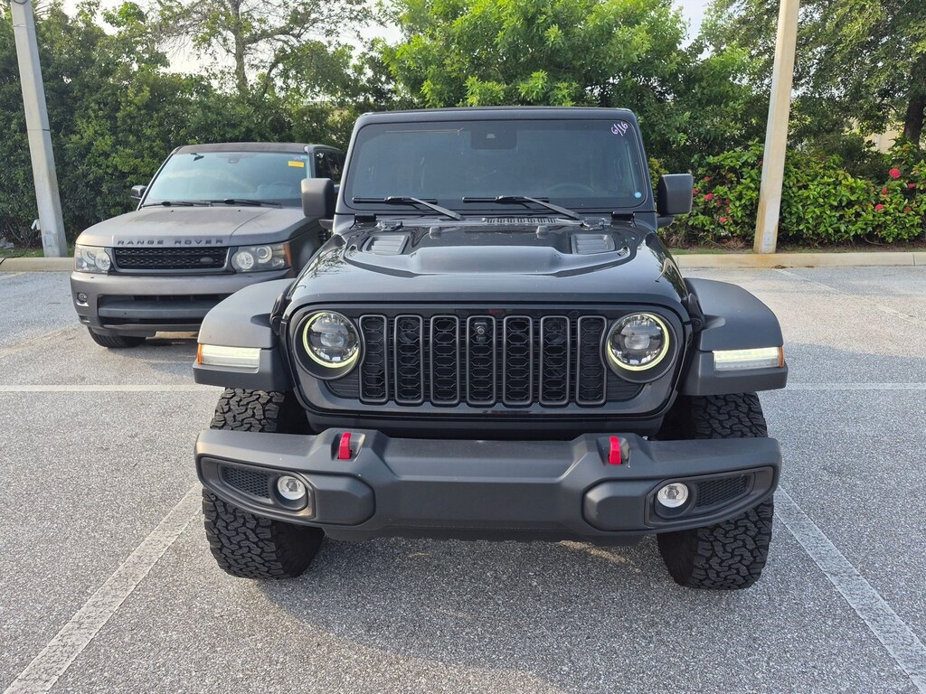 Used 2024 Jeep Wrangler Rubicon SUV