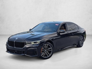 2022 BMW 740i