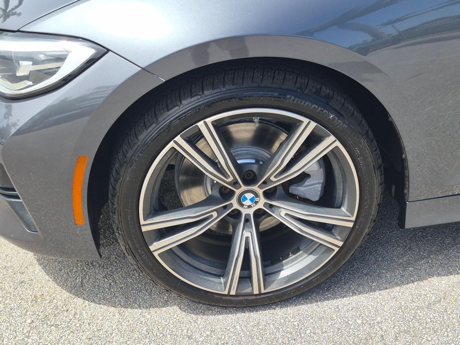 2022 BMW 3 Series 330i - Photo 25