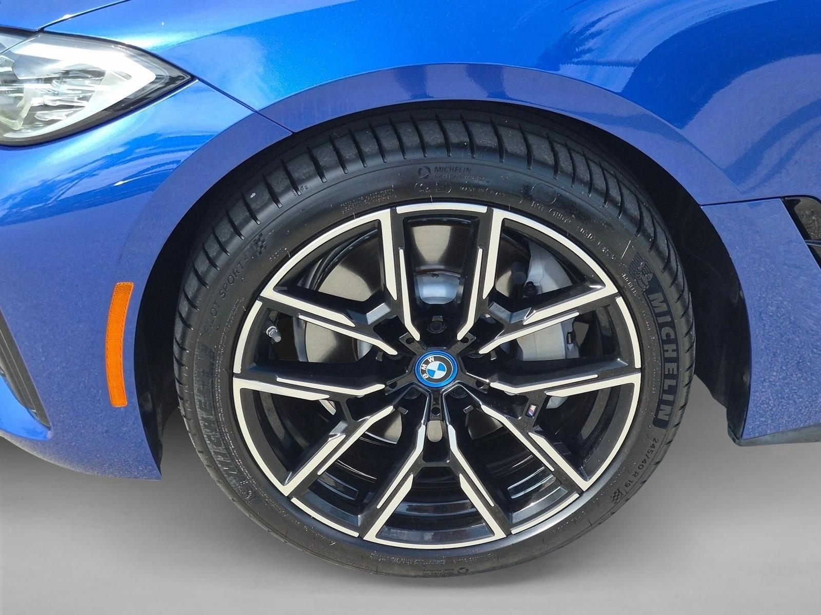 2024 BMW i4 35 - Photo 24