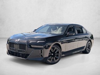 2025 BMW 740i