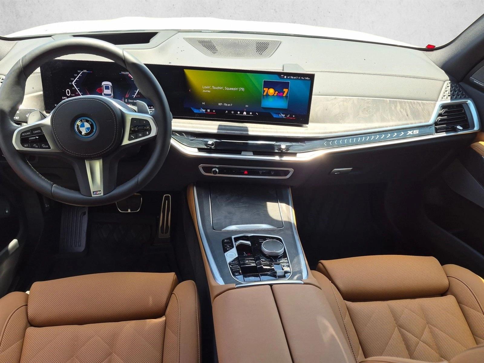 2026 BMW X5 50e - Photo 16