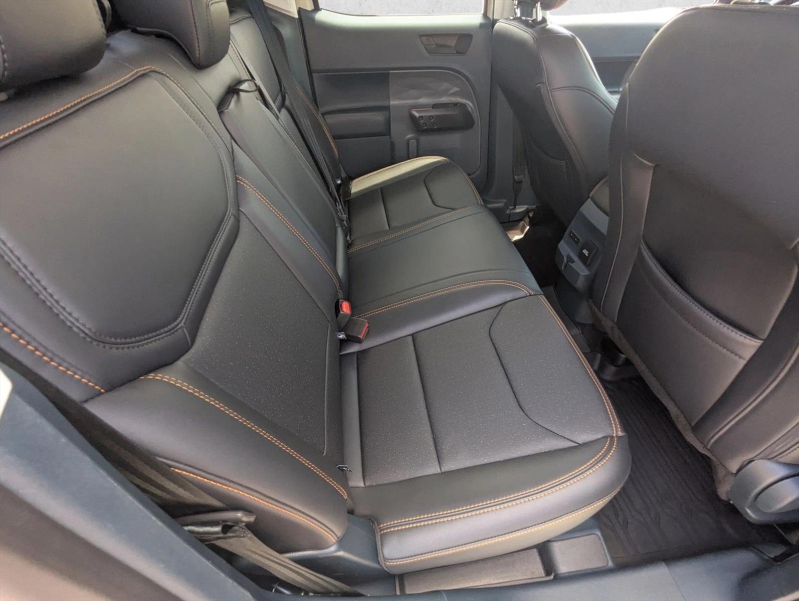 2025 Ford Maverick Tremor - Photo 19