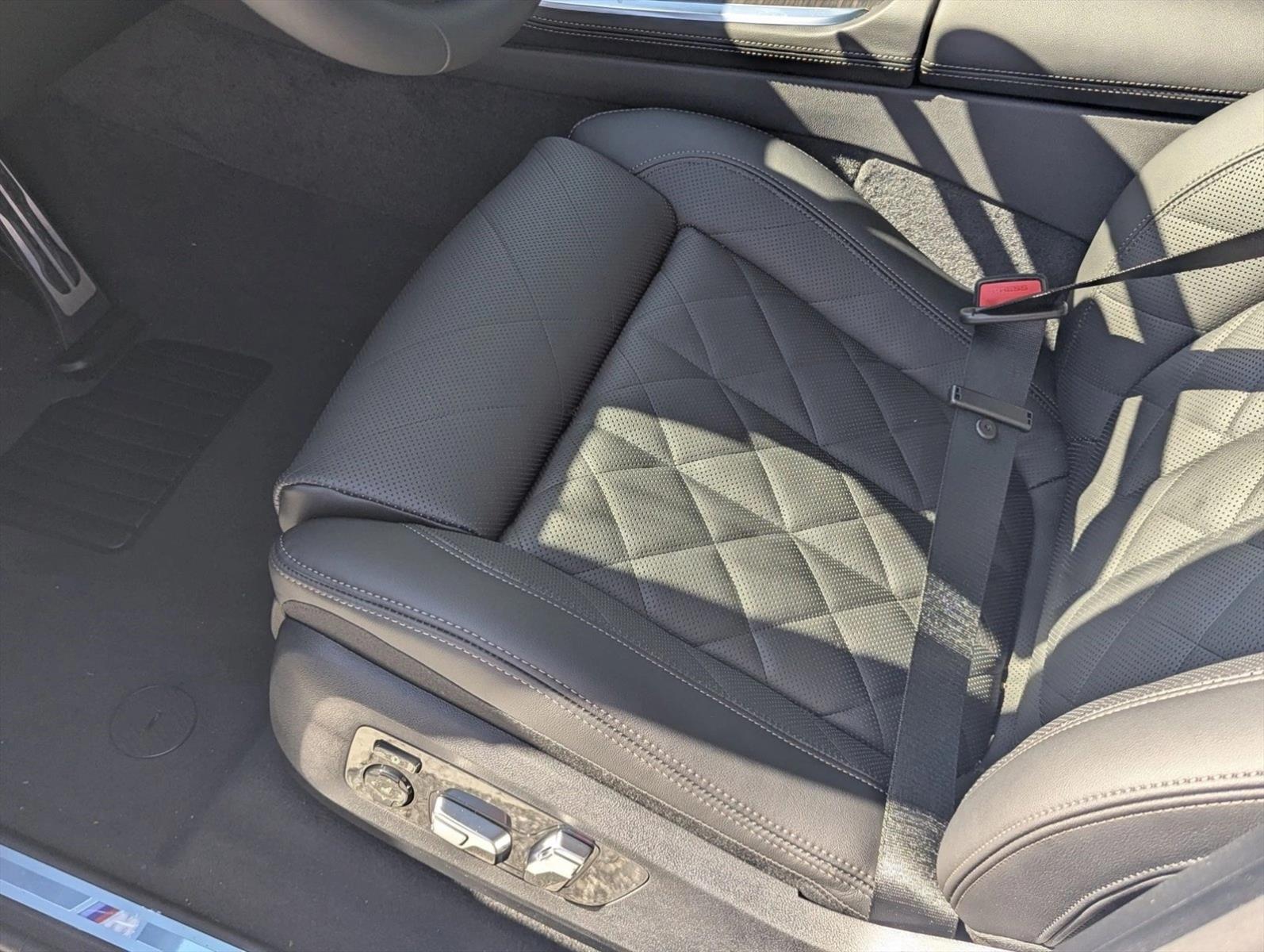 2026 Bmw X5 xDrive50e photo 4