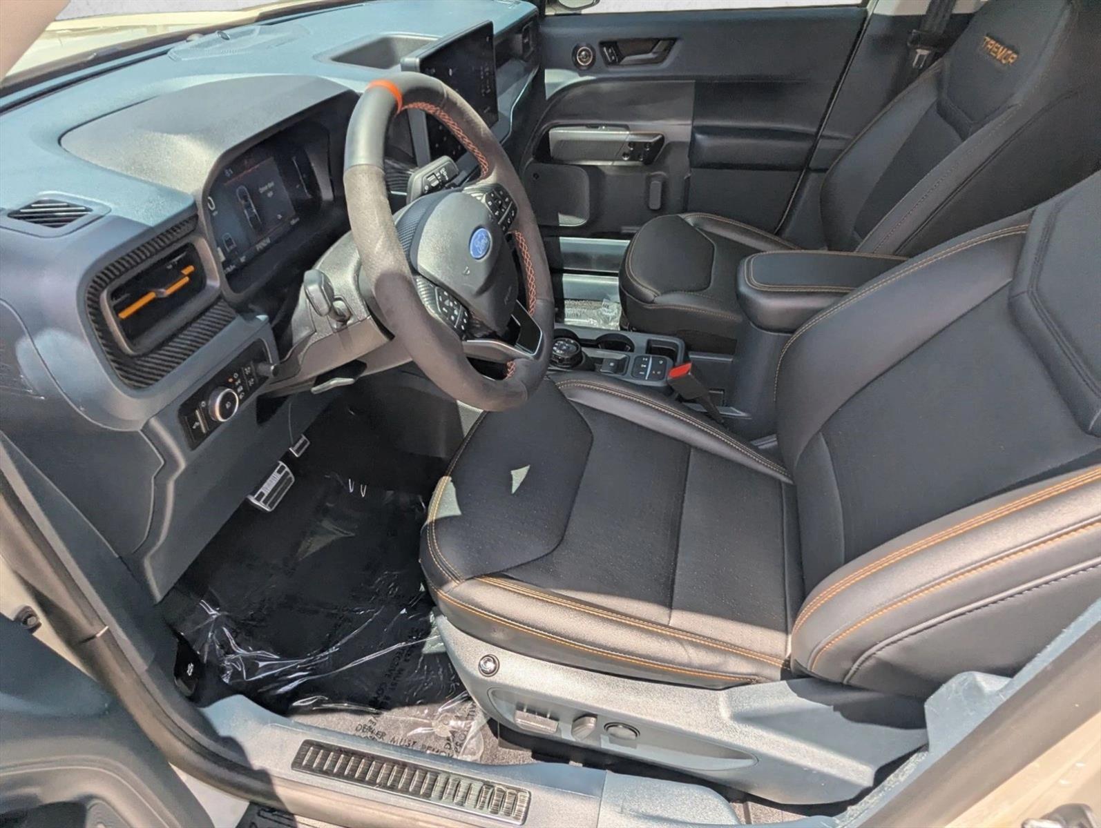 2025 Ford Maverick Tremor - Photo 16