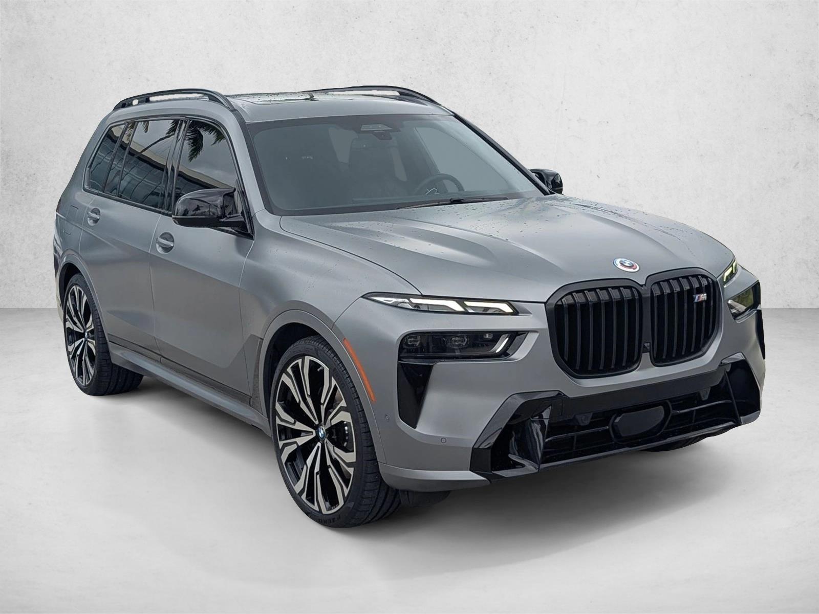 2023 Bmw X7 M60i photo 3