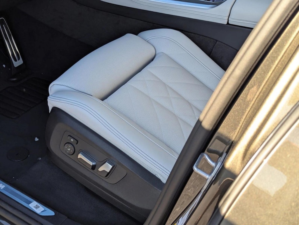 New 2026 BMW X5 PHEV xDrive50e SUV