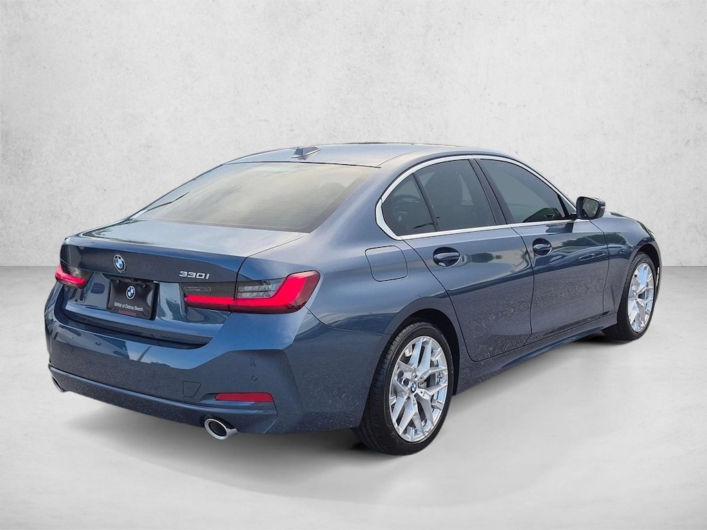 New 2026 BMW 330i Sedan