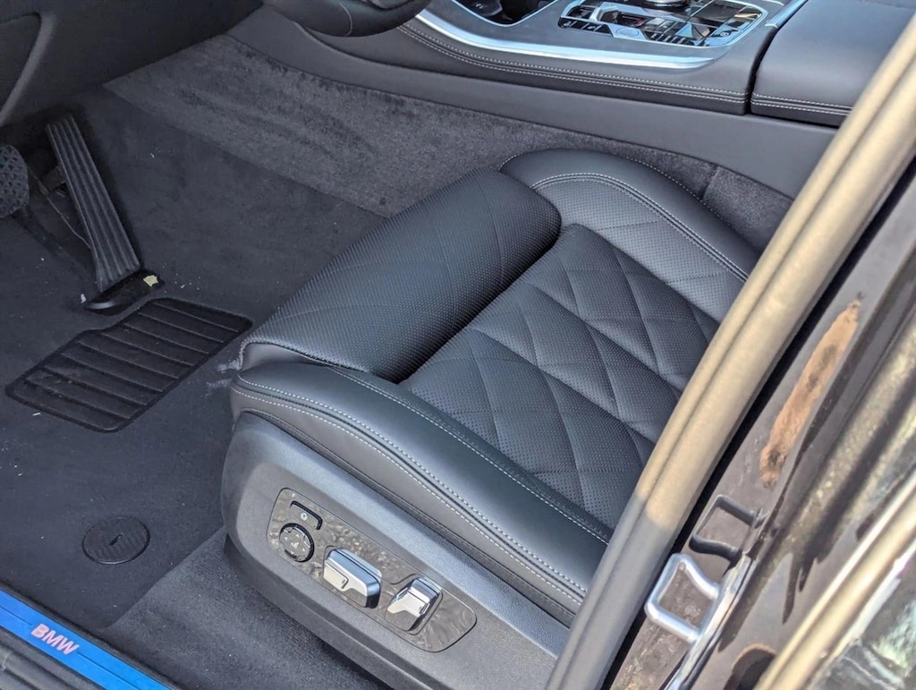 New 2026 BMW X5 sDrive40i SUV