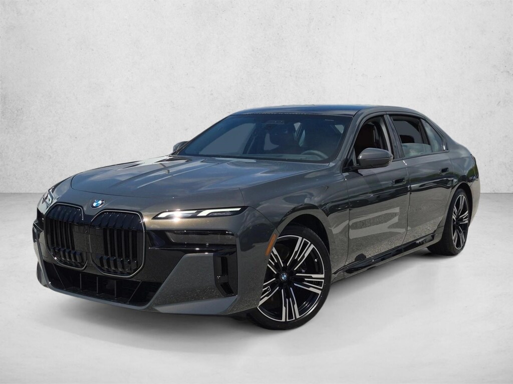 New 2026 BMW 740i xDrive Sedan