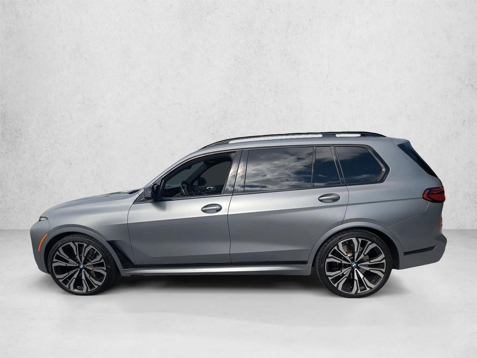 2023 Bmw X7 M60i photo 2