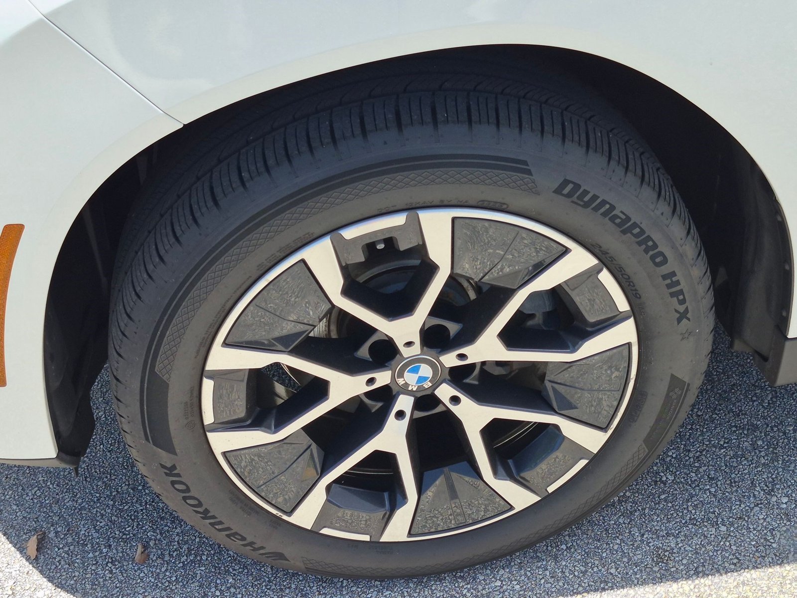 2026 BMW X3 30 - Photo 24