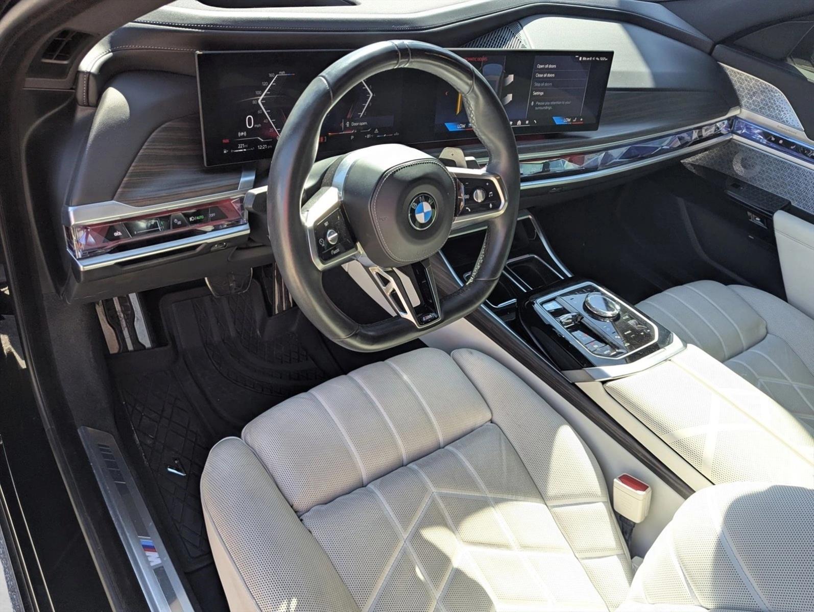2023 Bmw 760i xDrive photo 3