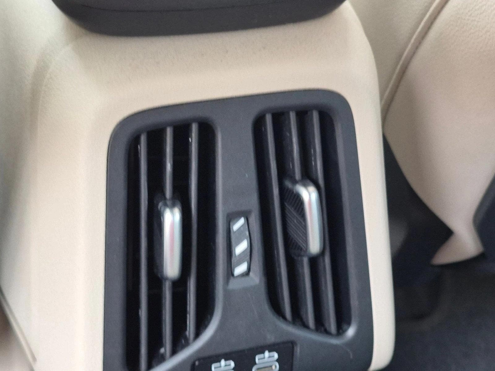 2023 BMW X1 28i - Photo 15