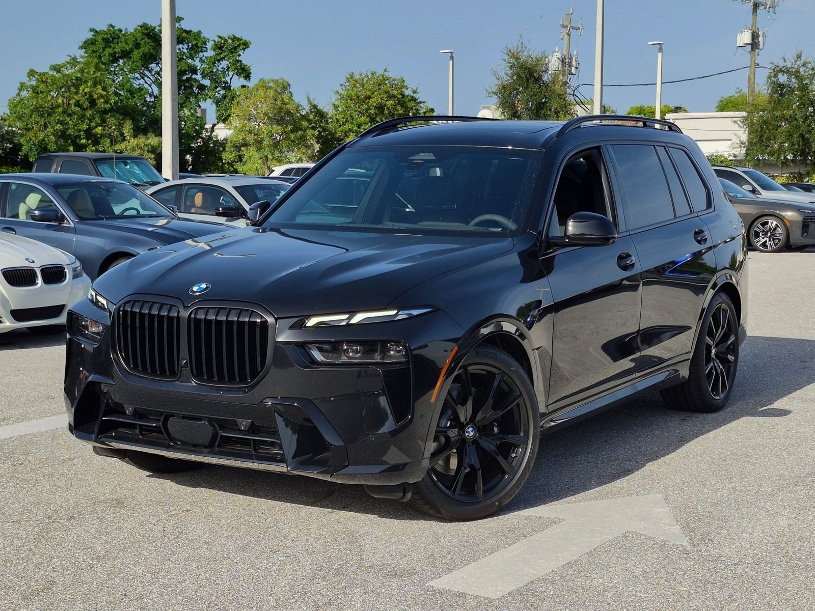 2027 BMW X7
