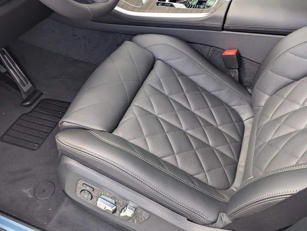 New 2026 BMW X5 xDrive40i SUV