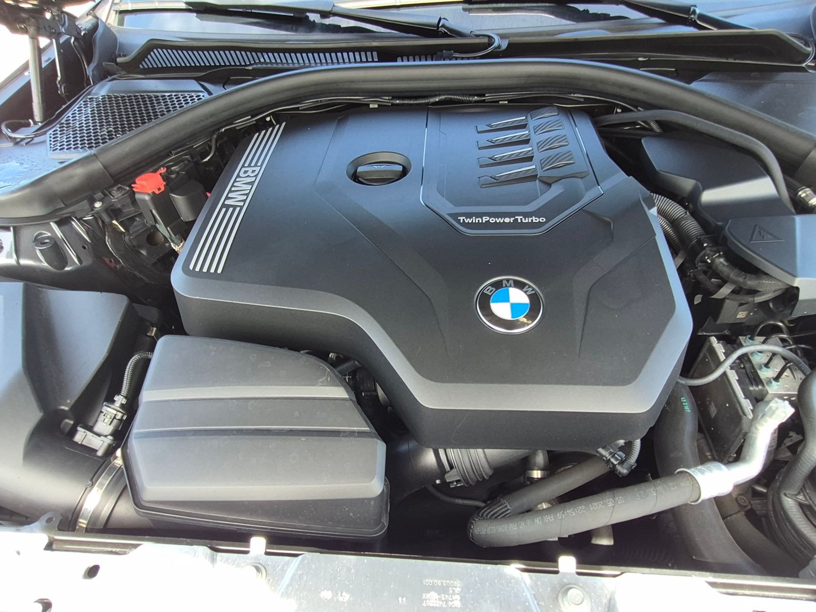 2022 BMW 3 Series 330i - Photo 24