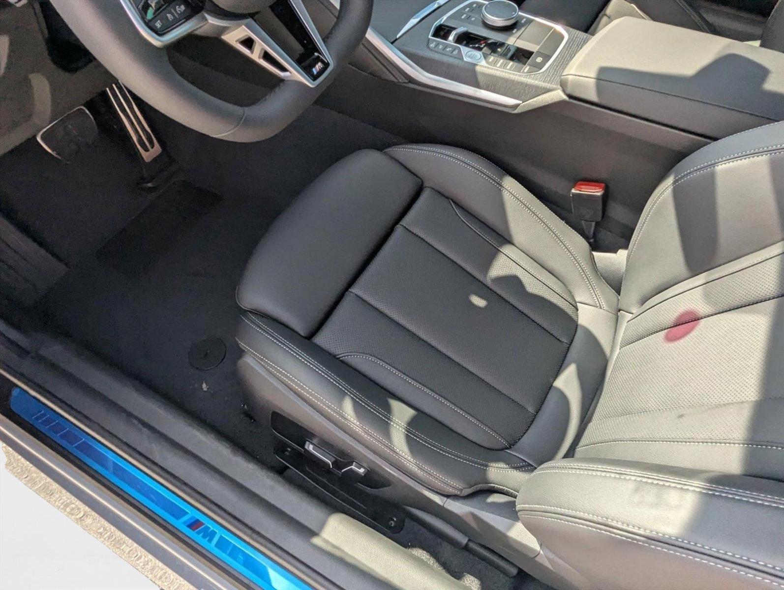 2025 Bmw 230i xDrive Coupe photo 3