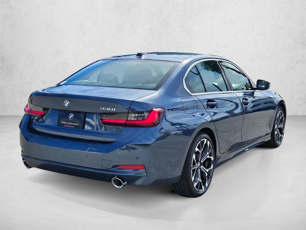 New 2026 BMW 330i NA Sedan