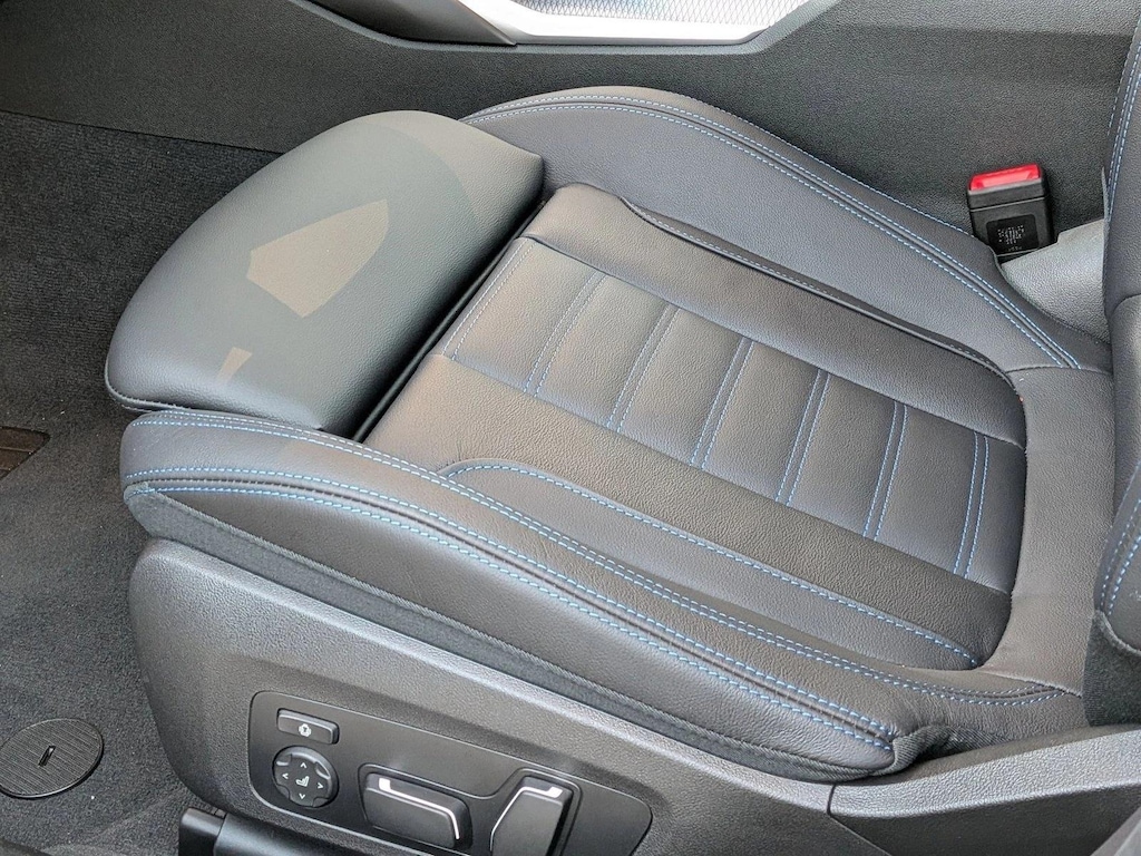 New 2025 BMW M340i Sedan