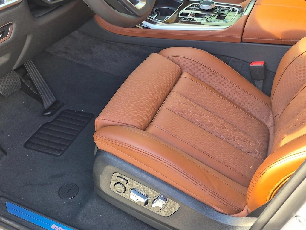 New 2027 BMW X7 xDrive40i SUV