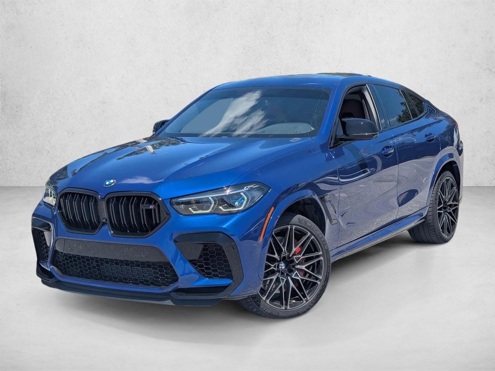 2022 BMW X6 M -'s photo