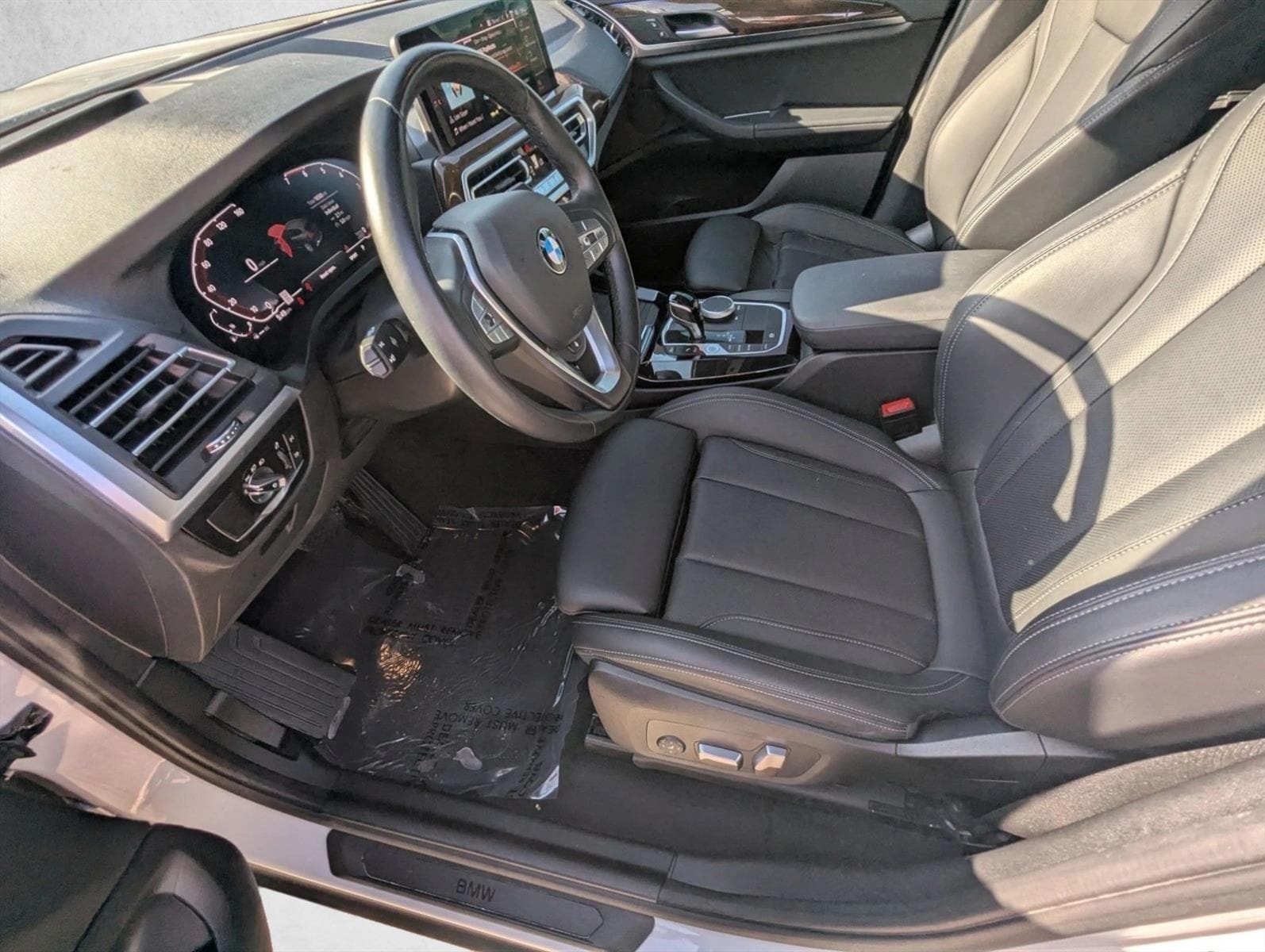 2022 BMW X3 30i - Photo 17
