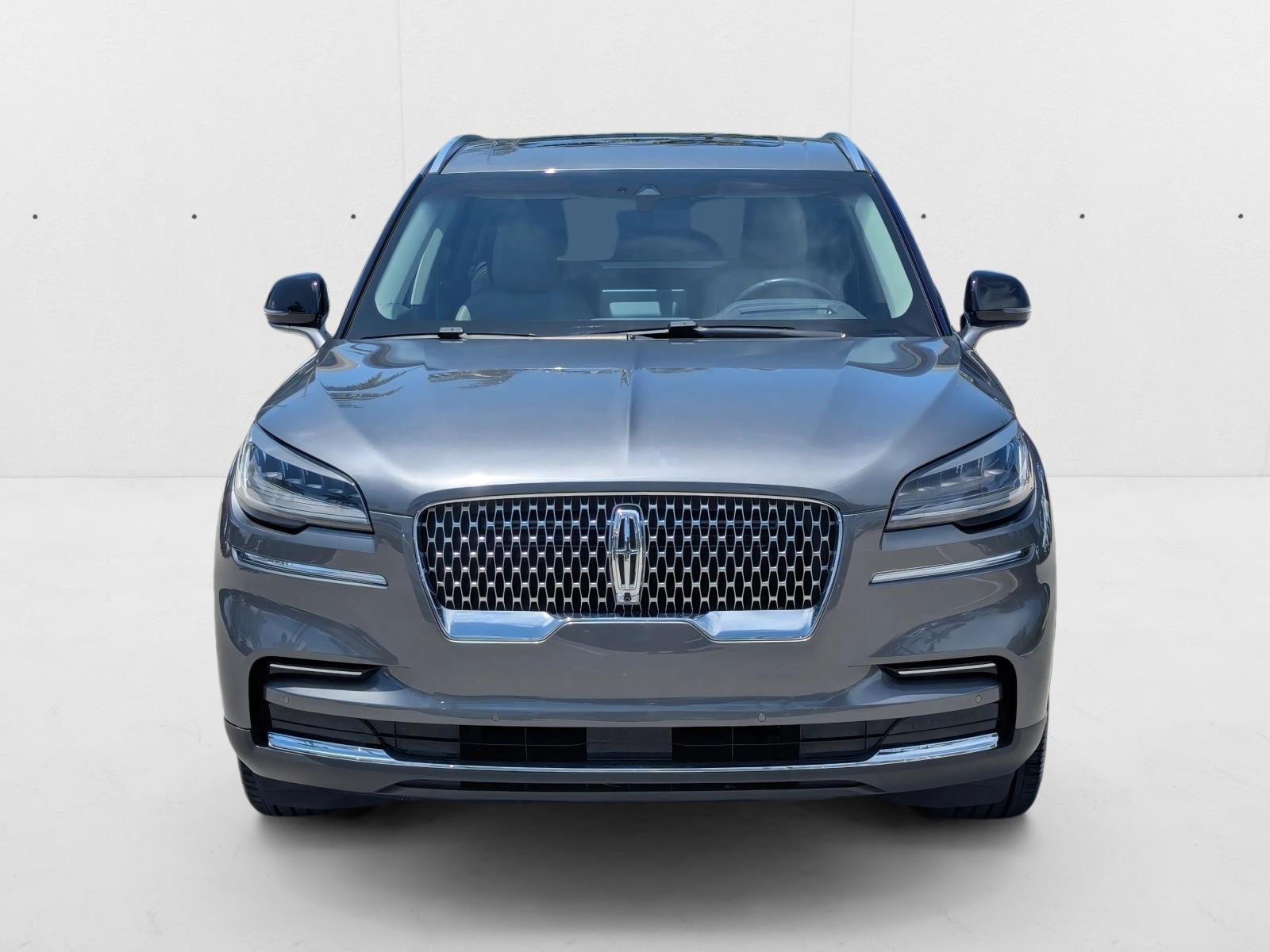2022 Lincoln Aviator Reserve photo 2