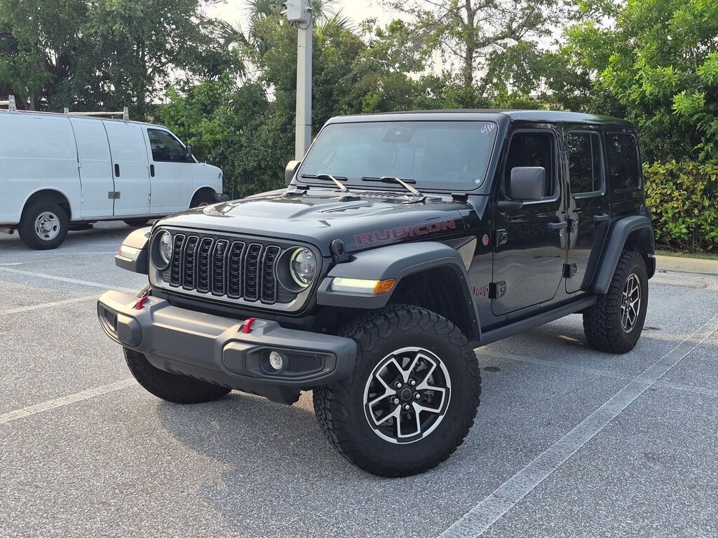 Used 2024 Jeep Wrangler Rubicon SUV