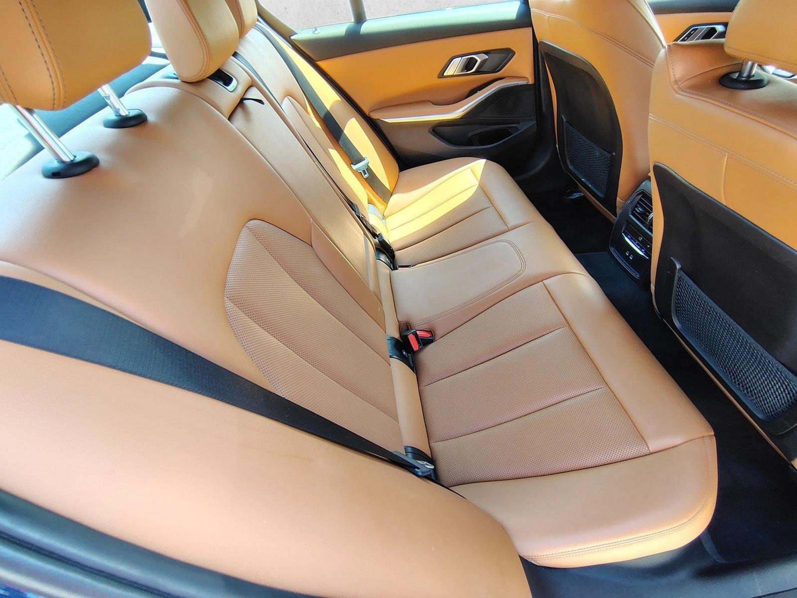 2023 BMW 3 Series 330i - Photo 21