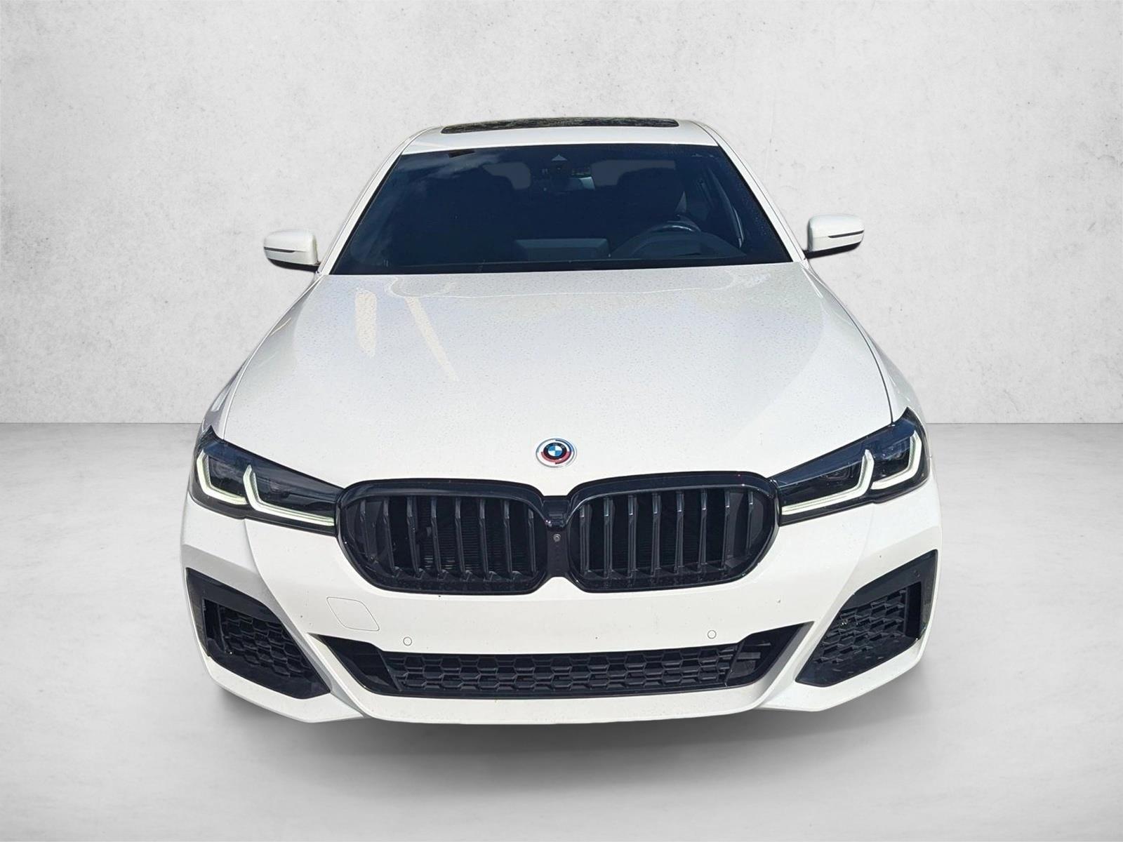 2023 Bmw M550i xDrive Sedan photo 2