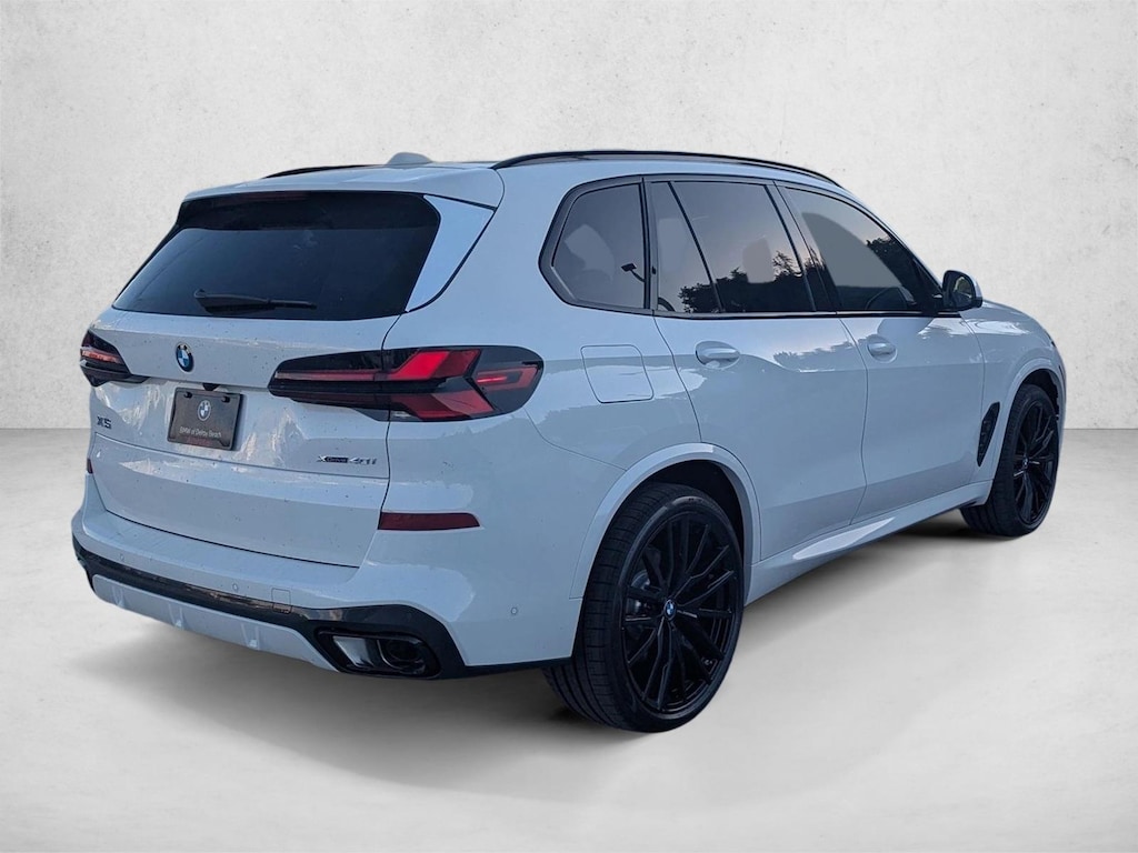 New 2026 BMW X5 xDrive40i SUV