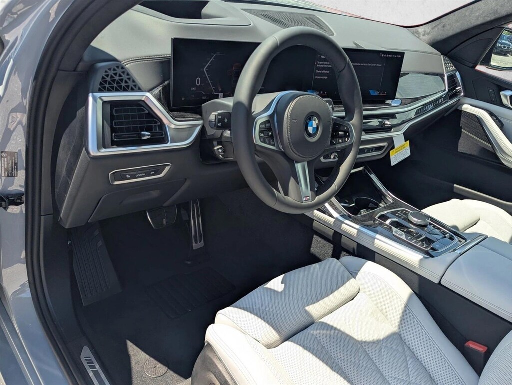 New 2027 BMW X7 xDrive40i SUV