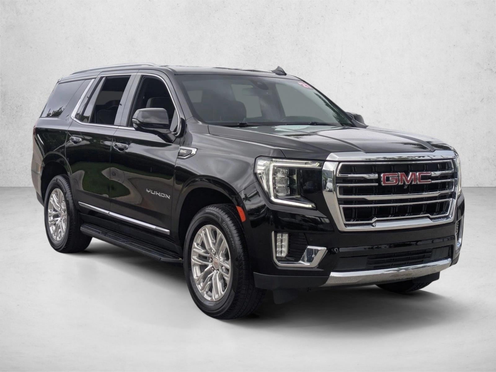 2021 GMC Yukon SLT - Photo 3