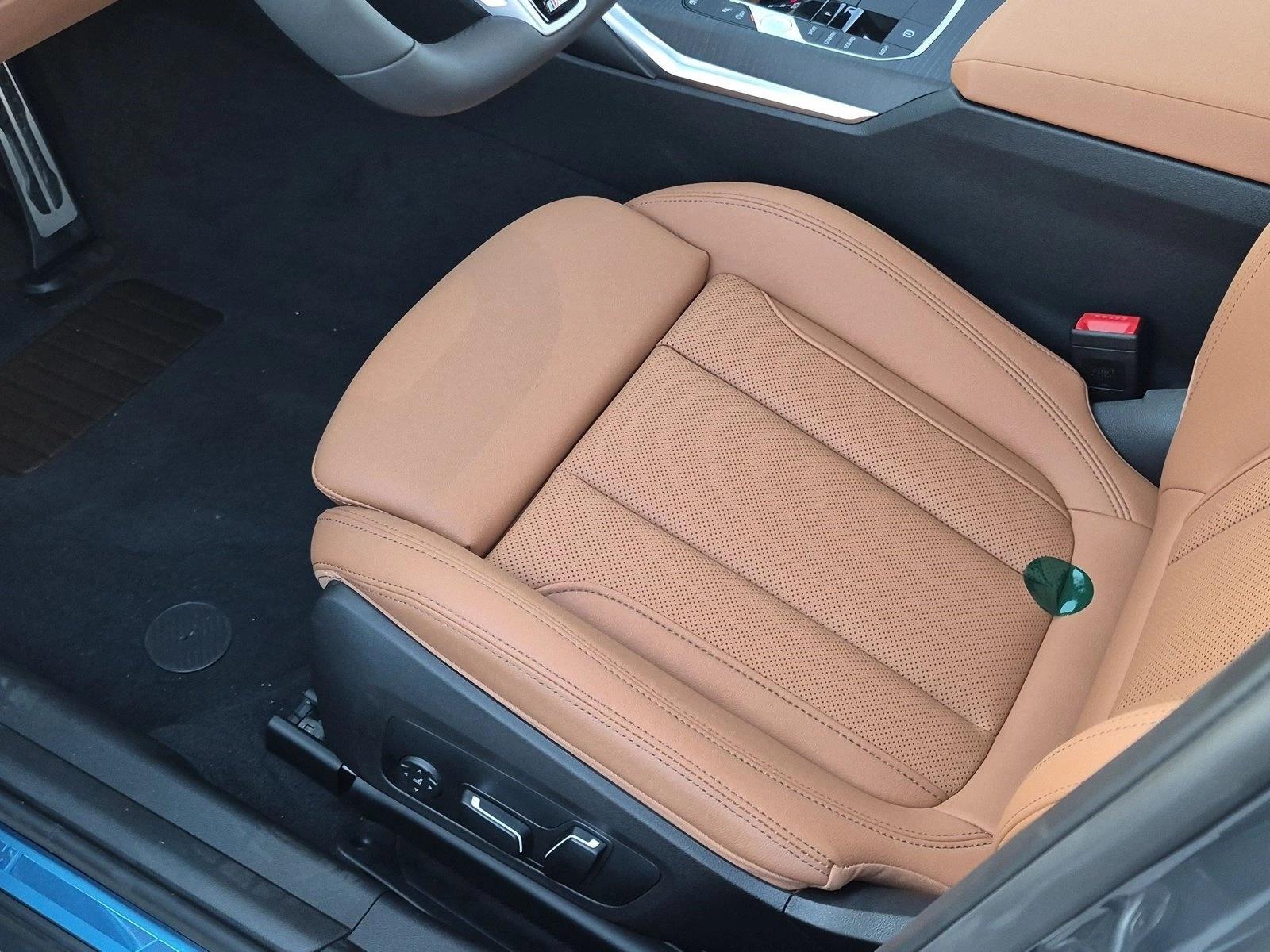 New 2026 BMW 330i Sedan
