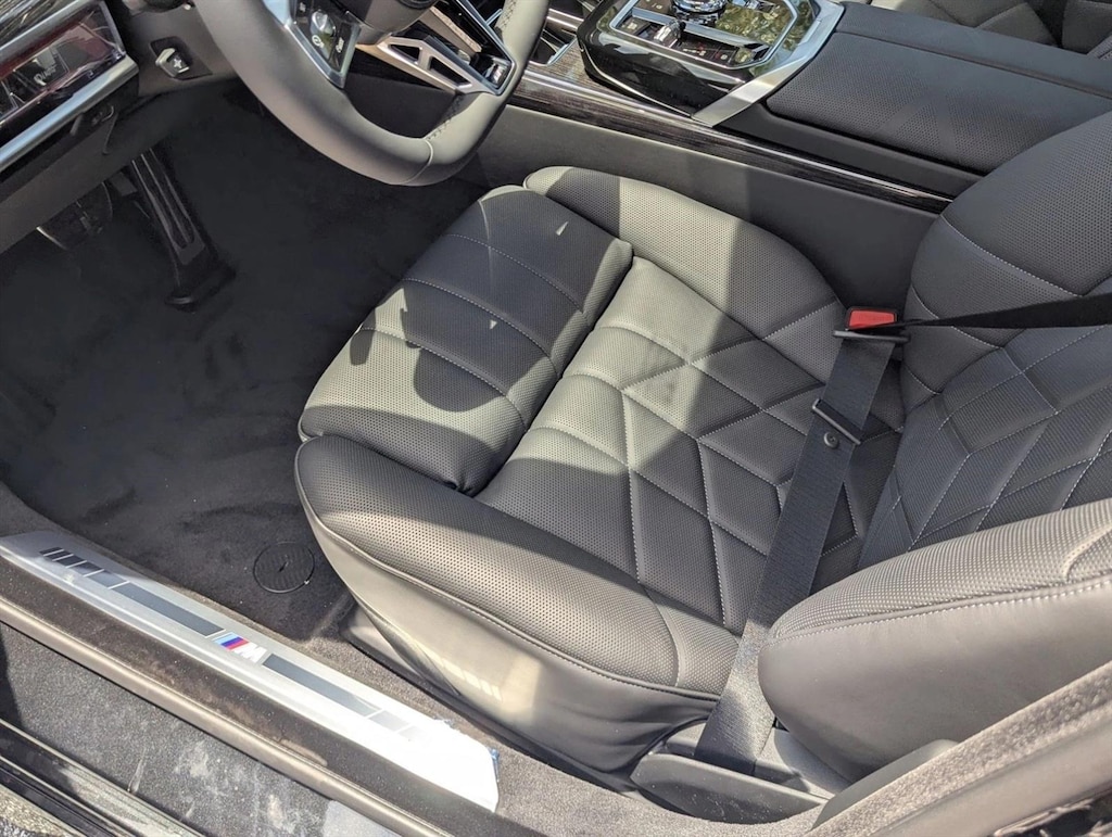 New 2026 BMW i7 xDrive60 Sedan