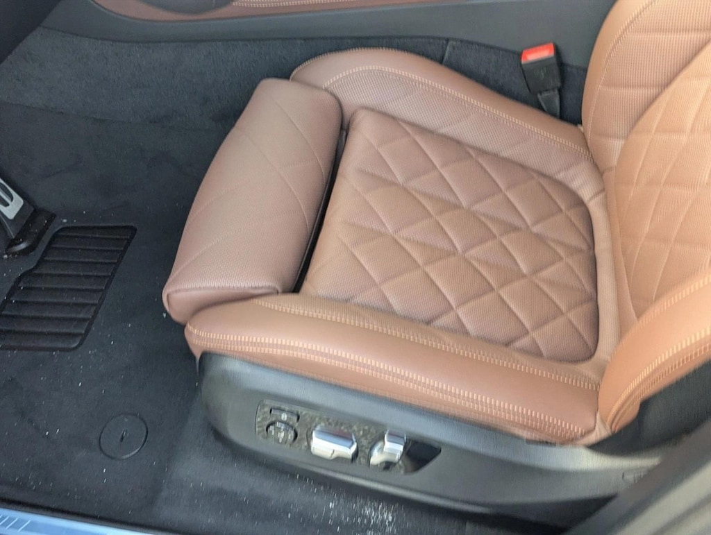 New 2026 BMW X5 PHEV xDrive50e SUV