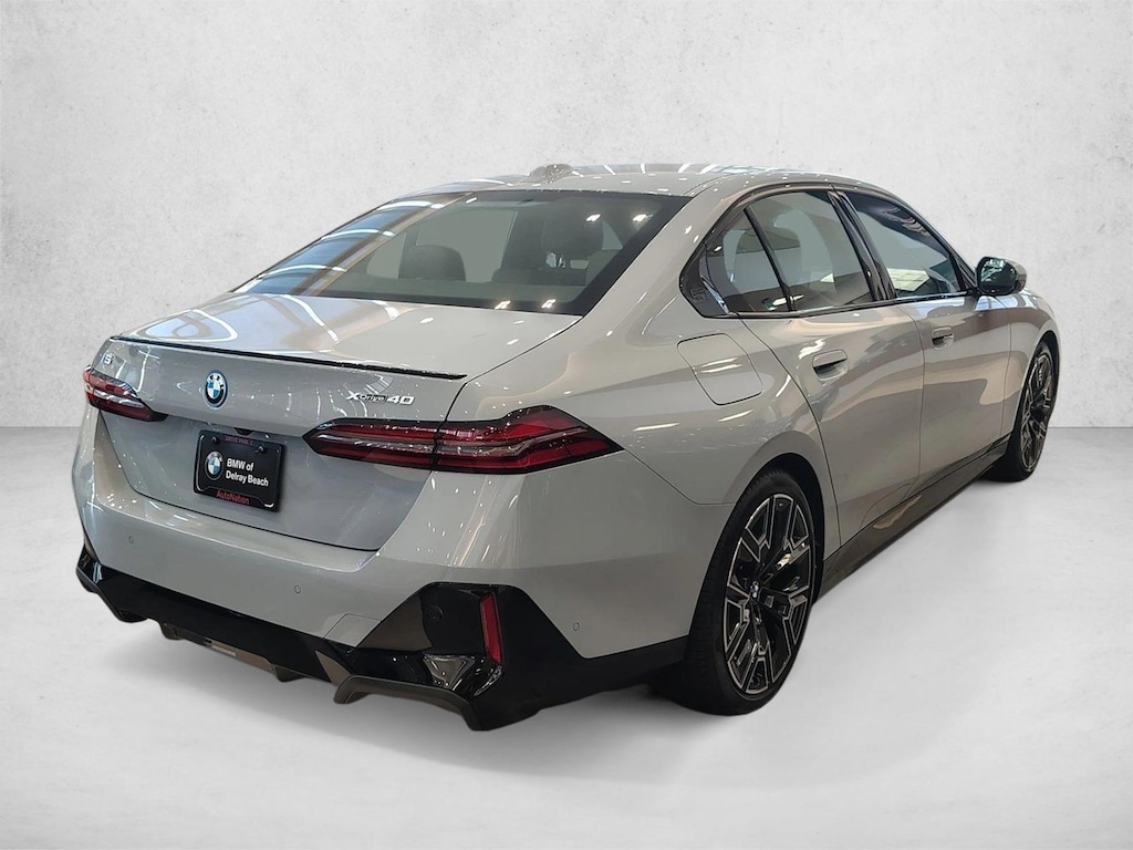 New 2027 BMW i5 xDrive40 Sedan