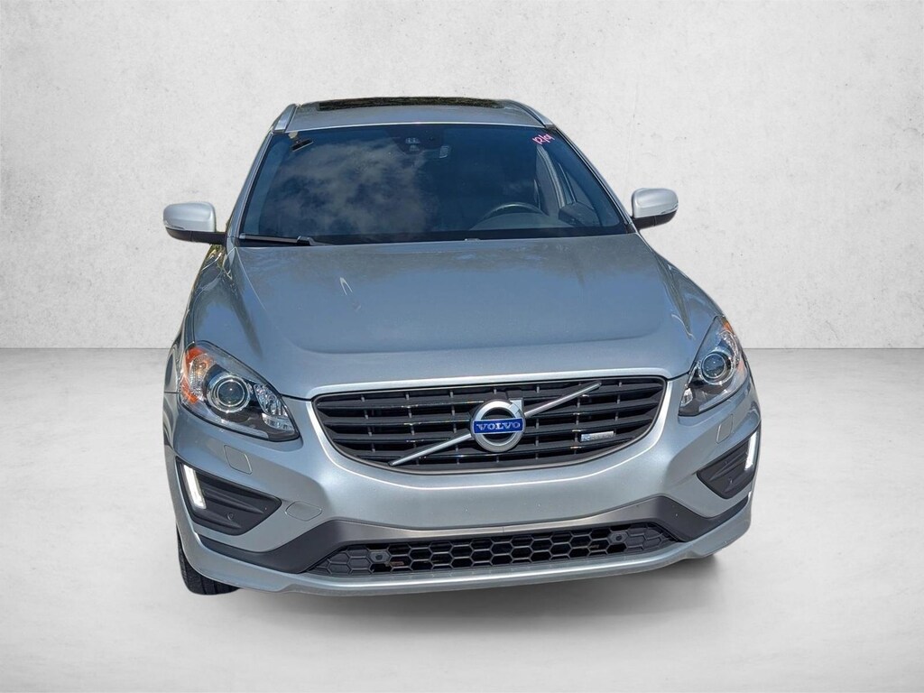 Used 2015 Volvo XC60 T6 R-Design (2015.5) SUV