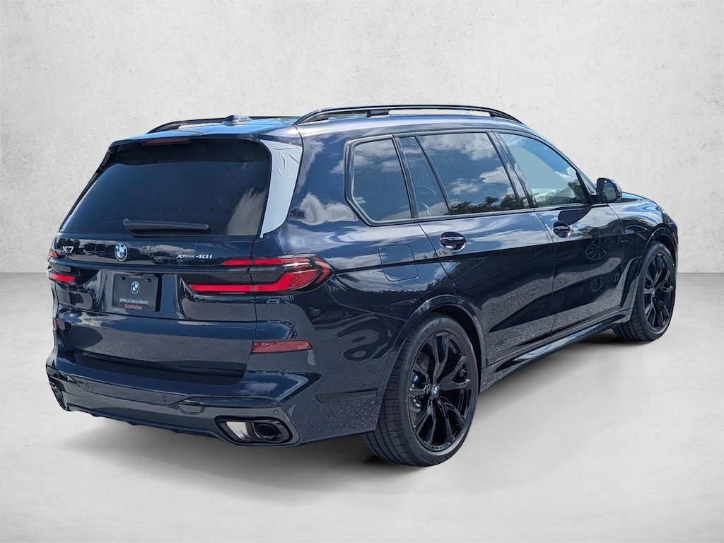 New 2026 BMW X7 xDrive40i SUV