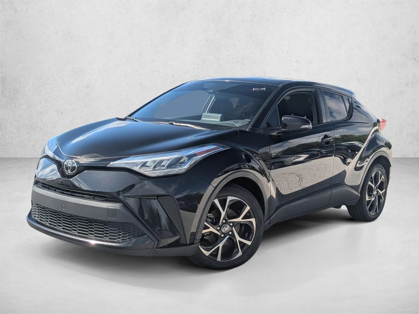 2021 Toyota C-HR XLE